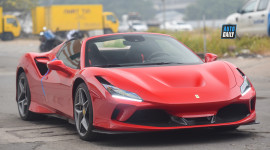 Ảnh chi tiết Ferrari F8 Spider giá hơn 1 triệu USD tại Việt Nam