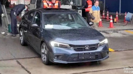 Honda Civic 2022 tiếp lục lộ ảnh kh&ocirc;ng nguỵ trang