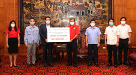 Toyota Việt Nam hỗ trợ trang thiết bị y tế phòng chống dịch Covid-19 cho tỉnh Vĩnh Phúc