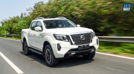 Trải nghiệm chi tiết Nissan Navara 2021 - Lật đổ "Ford Ranger"?