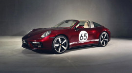 Porsche 911 Targa 4S Heritage Design có giá hơn 11,5 tỷ đồng tại Việt Nam