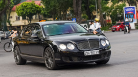 Autodaily Street Shots (P9): Bentley biển 56789 và dàn xe sang khủng