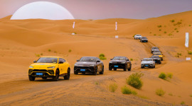 Hơn 40 siêu xe Lamborghini chạy 800 km khám phá đất nước Trung Quốc