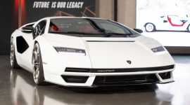 Những điều bạn có thể chưa biết về Lamborghini Countach LPI 800-4