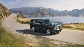 Chevrolet Suburban và Tahoe 2022: Mạnh mẽ hơn, an toàn hơn