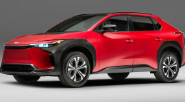 Xe điện Toyota bZ4X 2023 chính thức ra mắt, hoạt động 400km một lần sạc