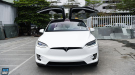 Chi tiết xe điện Tesla Model X Performance mới về Việt Nam