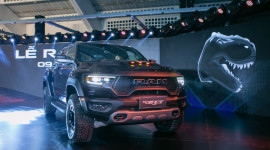 Jeep Vietnam Automobiles khai trương showroom 3S mới và ra mắt RAM TRX