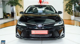 Ảnh chi tiết Toyota Corolla Altis 2022 tại đại l&yacute;, chưa c&oacute; bản G gi&aacute; 719 triệu