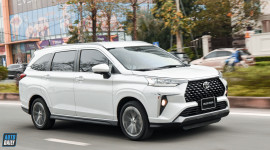 Đánh giá Toyota Veloz Cross 2022: Xe gia đình giá mềm tràn ngập công nghệ