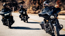 Bộ đôi mẫu xe Touring mới của Harley-Davidson có giá bán từ 1,219 tỷ đồng