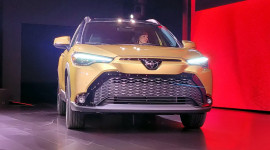 Toyota Corolla Cross Hybrid 2023 ra mắt tại Mỹ, tiêu thụ trung bình 6,35L/100km