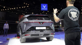 Ảnh “nóng” dàn ô tô điện VinFast đổ bộ Triển lãm Los Angeles Auto Show 2022