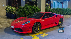 Ferrari F430 Scuderia đầu ti&ecirc;n về Việt Nam t&aacute;i xuất tr&ecirc;n đường phố S&agrave;i G&ograve;n