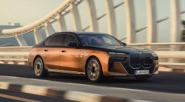 BMW i7 M70 2024 ra mắt: Mẫu BMW thuần điện mạnh nhất trong lịch sử