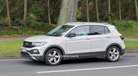 Volkswagen T-Cross Facelift lộ diện với diện mạo mới