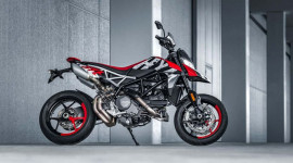 Ducati Hypermotard 950 RVE 2023 tr&igrave;nh l&agrave;ng với bộ c&aacute;nh mới