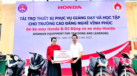 Honda Việt Nam trao tặng ô tô, xe máy cho các trường Cao đẳng, Trung cấp nghề