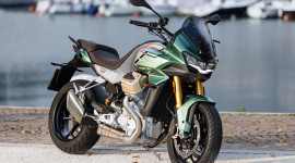 Moto Guzzi V100 Mandello: Mẫu xe đầu tiên trên thế giới áp dụng hệ thống khí động học