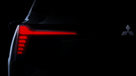Mitsubishi ‘nhá hàng’ phiên bản thương mại của XFC sắp ra mắt