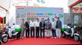 Honda hợp tác Lotteria triển khai Dự án Sử dụng xe điện giao hàng