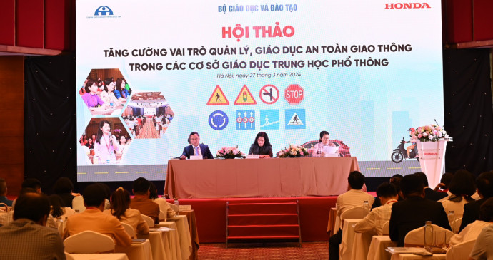 Honda Việt Nam tổ chức Hội thảo tăng cường vai tr&ograve; quản l&yacute;, gi&aacute;o dục ATGT trong c&aacute;c cơ sở gi&aacute;o dục THPT