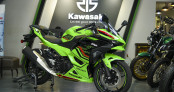 Kawasaki Ninja 500 tr&igrave;nh l&agrave;ng tại thị trường Việt Nam