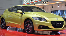 Honda giới thiệu CR-Z 2013 tại Indonesia
