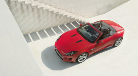 Jaguar F-TYPE: Sự m&ecirc; hoặc của xe coupe thể thao