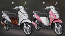 Suzuki trình làng scooter mới