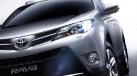 Lộ diện hình ảnh đầu tiên của Toyota RAV4 2013