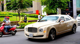 Bentley Mulsanne ở Việt Nam lên báo nước ngoài