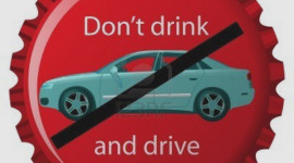 Tết đến, đừng uống rượu khi lái xe