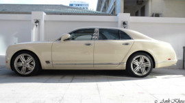 Xe sang Bentley Mulsanne “bị tóm” ở Nha Trang