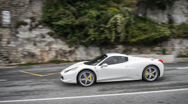 Ferrari 458 Spider: Niềm ki&ecirc;u h&atilde;nh của Maranello