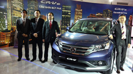 Honda Việt Nam ra mắt CR-V mới, giá dưới 1 tỷ đồng