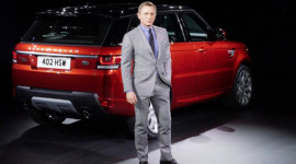 7 phút lái Range Rover, Điệp viên 007 kiếm triệu đô