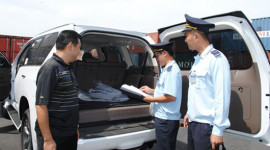 Truy thu thuế gần 180 xe Việt kiều “hồi hương”
