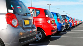 Gảm 50% thuế tiêu thụ đặc biệt, lệ phí trước để “cứu” ngành ôtô có nguy cơ sụp đổ 