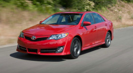 Toyota bán chiếc Camry thứ 10 triệu tại Mỹ