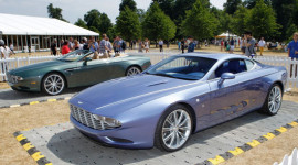 Bộ đôi Aston Martin “độc” ra mắt tại Centennial Gathering