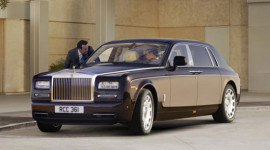Rolls-Royce Phantom mới sẽ xuất hiện năm 2016