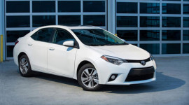 Toyota Corolla 2014 có giá từ 16.800 USD