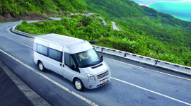 Ford Việt Nam giới thiệu Transit phiên bản mới