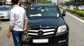 Hà Nội: Cướp xe Mercedes tiền tỷ tại showroom
