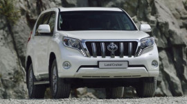 Công bố giá bán Toyota Land Cruiser 2014