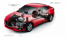 Mazda3 Hybrid 2014 lộ diện