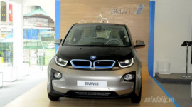 Hơn 8.000 khách hàng đặt mua BMW i3